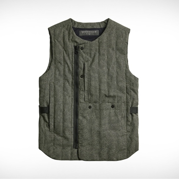 Vollebak Off Grid Vest. Large - NEW (Tried on, but not a good fit for me.) - Picture 3 of 3